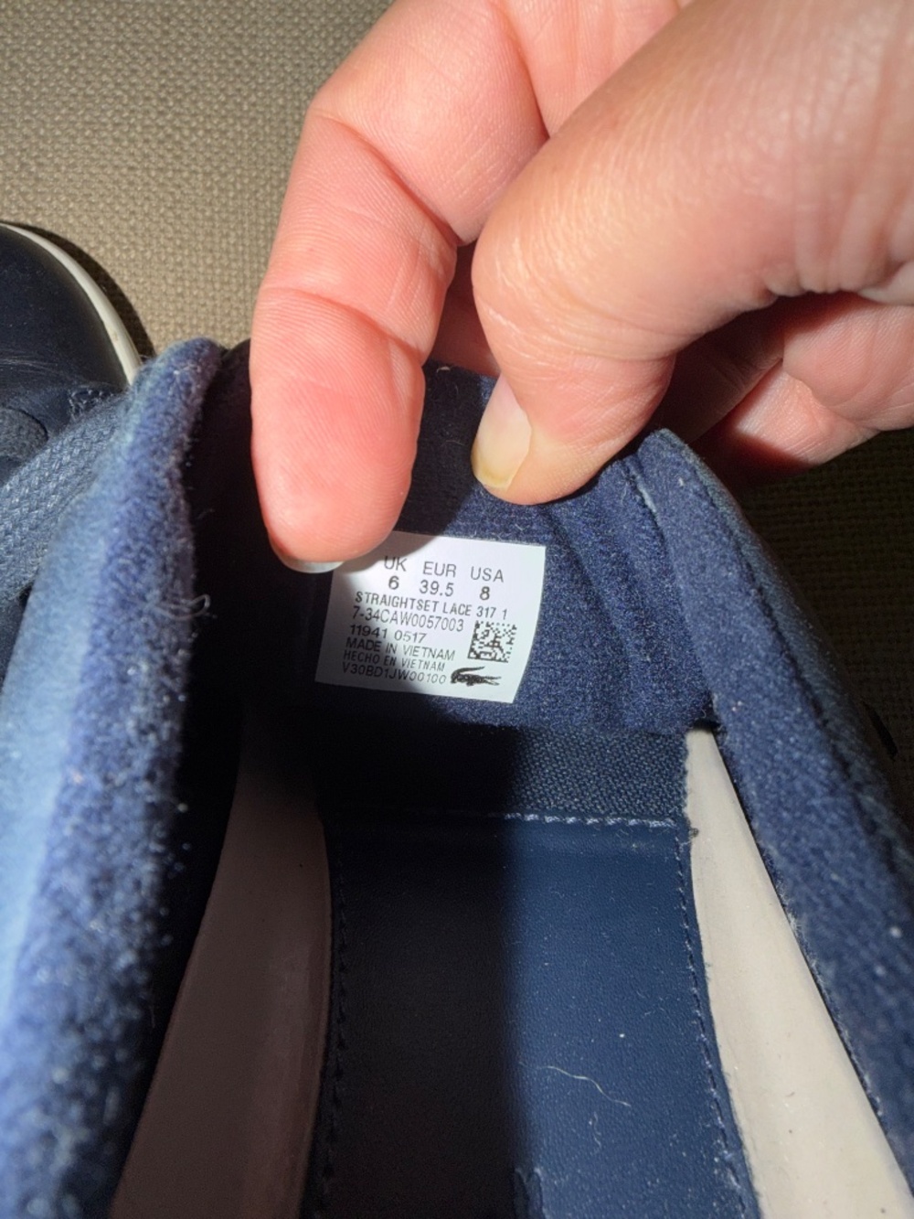 Lacoste navy leather runners - Picture 4 of 7